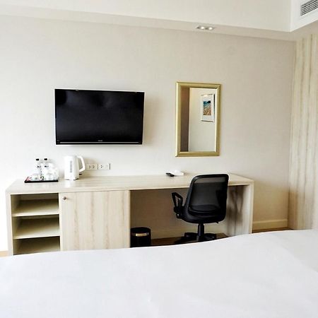The Farm House Hotel Ranong Exterior photo