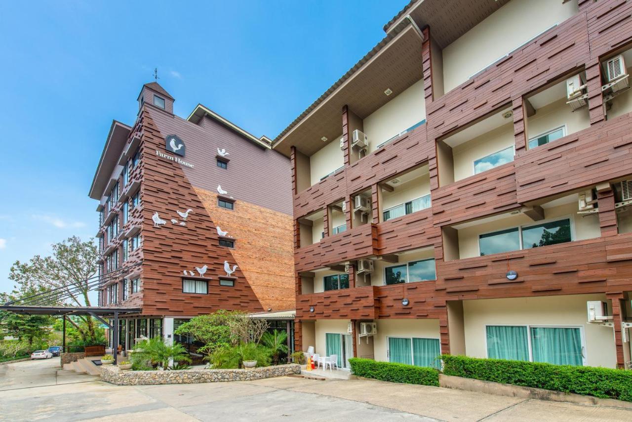 The Farm House Hotel Ranong Exterior photo