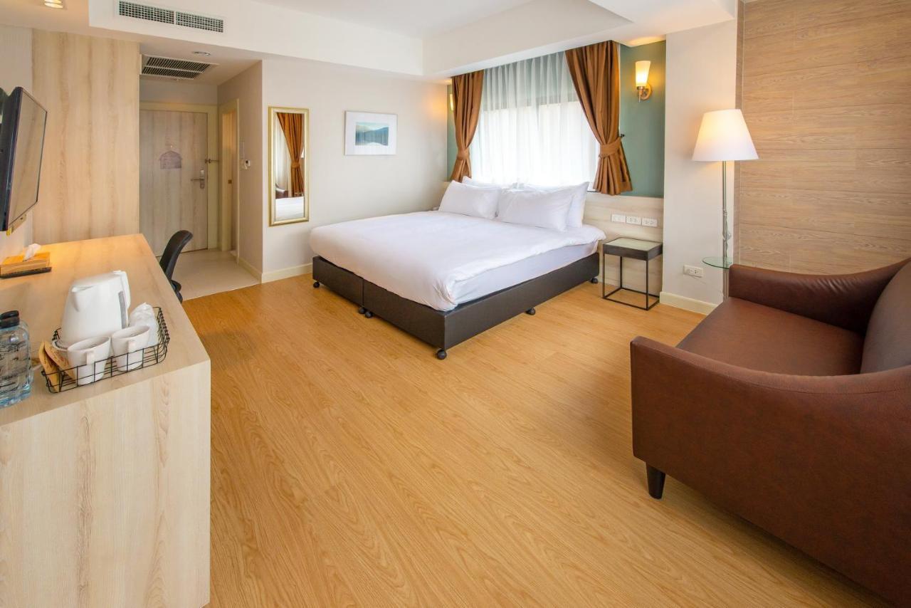 The Farm House Hotel Ranong Exterior photo